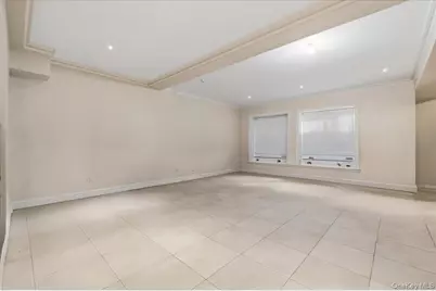 17 Sutton Place, Lawrence, NY 11559 - Photo 34