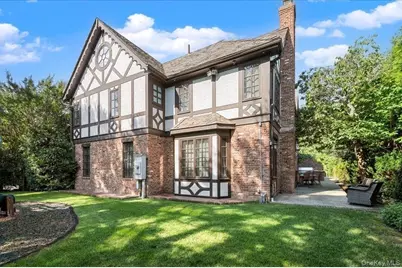 17 Sutton Place, Lawrence, NY 11559 - Photo 44