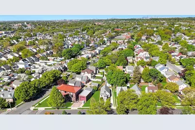 8726 249th Street, Bellerose, NY 11426 - Photo 26