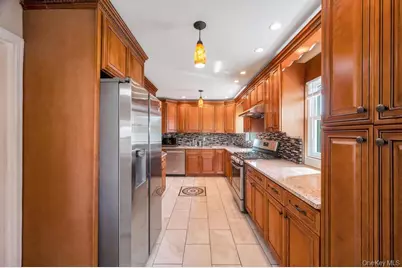 8726 249th Street, Bellerose, NY 11426 - Photo 4