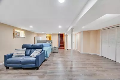 8726 249th Street, Bellerose, NY 11426 - Photo 16