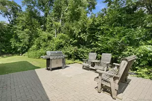 946 Barberry Rd, Yorktown Heights, NY 10598 - Photo 6