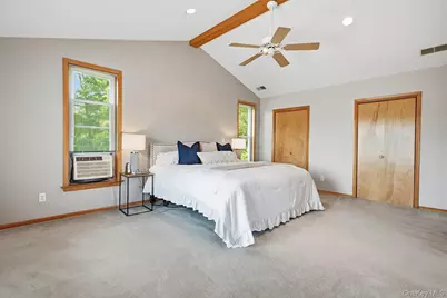 946 Barberry Road, Yorktown Heights, NY 10598 - Photo 22