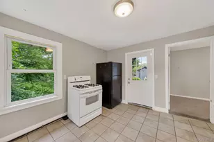 68 Catharine St, Poughkeepsie, NY 12601 - Photo 12