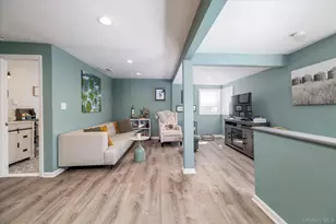 67 Radcliffe Rd, Island Park, NY 11558 - Photo 8