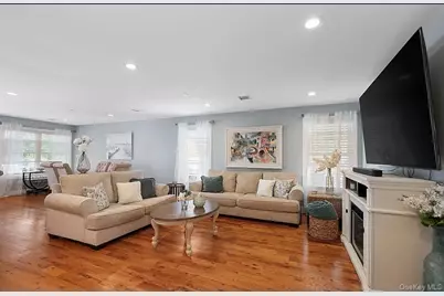 28 Sagamore Road, Island Park, NY 11558 - Photo 6