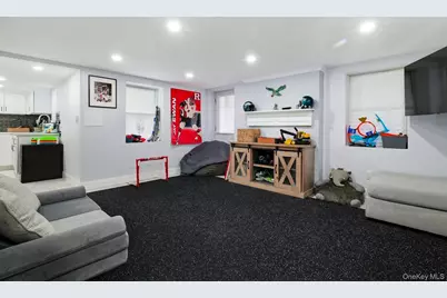 58 Summit Street, Oyster Bay, NY 11771 - Photo 24