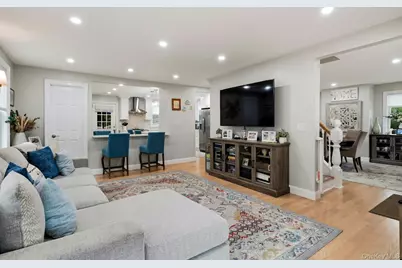 58 Summit Street, Oyster Bay, NY 11771 - Photo 6