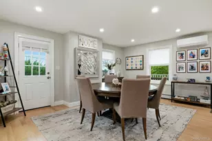 58 Summit St, Oyster Bay, NY 11771 - Photo 16