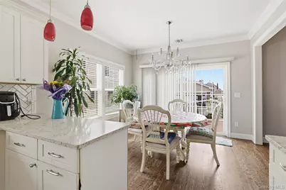 34 Meadow Lane, Amityville, NY 11701 - Photo 12