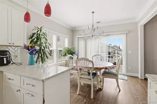 34 Meadow Ln, Amityville, NY 11701 - Photo 12