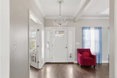 34 Meadow Lane, Amityville, NY 11701 - Photo 4