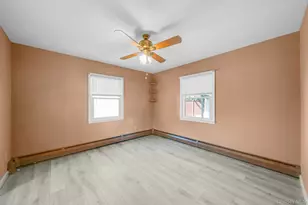 120 Ranch Ln, Levittown, NY 11756 - Photo 18