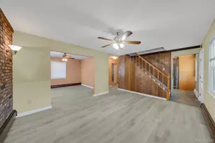 120 Ranch Ln, Levittown, NY 11756 - Photo 12