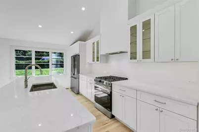 1380 Jackson Landing, Mattituck, NY 11952 - Photo 4