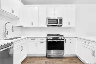 206-208 Main Street #4, Beacon, NY 12508 - Photo 1