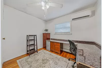30 Pinewood Drive, Commack, NY 11725 - Photo 20