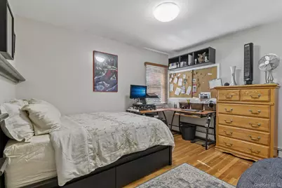 7814 Langdale Street, Floral Park, NY 11040 - Photo 22