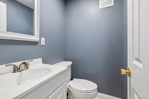 512 Westlake Dr, Valhalla, NY 10595 - Photo 32
