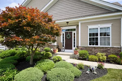 36 Farmington Road, Wappingers Falls, NY 12590 - Photo 2