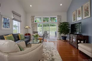 36 Farmington Rd, Wappingers Falls, NY 12590 - Photo 12