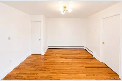 533 Soundview Avenue #3rd Floor, Bronx, NY 10473 - Photo 2