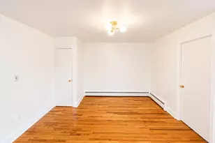 533 Soundview Ave, Bronx, NY 10473 - Photo 2