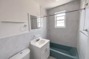 533 Soundview Ave, Bronx, NY 10473 - Photo 12