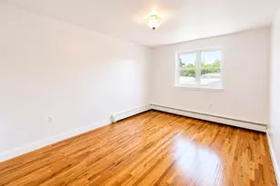 533 Soundview Ave, Bronx, NY 10473 - Photo 8