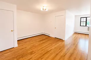 533 Soundview Ave, Bronx, NY 10473 - Photo 1