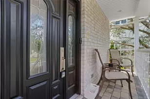268 Ardsley St, New York, NY 10306 - Photo 2