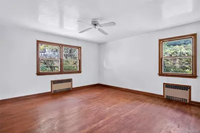 31 Orchard Farm Road, Port Washington, NY 11050 - Photo 22