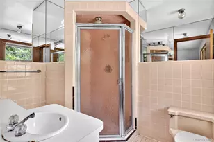 31 Orchard Farm Rd, Port Washington, NY 11050 - Photo 24
