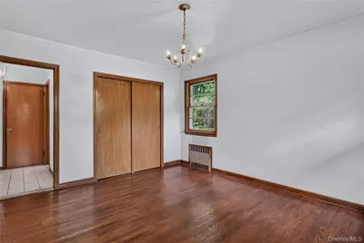 31 Orchard Farm Road, Port Washington, NY 11050 - Photo 20