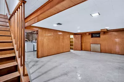 31 Orchard Farm Road, Port Washington, NY 11050 - Photo 26