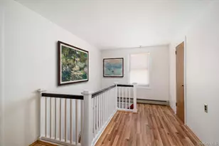 1640 Roosevelt St, Baldwin, NY 11510 - Photo 12