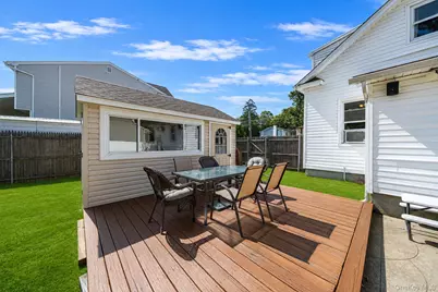 74 Fairview Avenue, Islip Terrace, NY 11752 - Photo 22