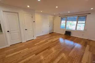 114-43 199th St, Jamaica, NY 11412 - Photo 2