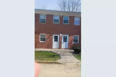 1 E Hemlock Drive #162, Bay Shore, NY 11706 - Photo 2