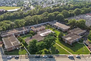 267 N Newbridge Rd, Levittown, NY 11756 - Photo 20