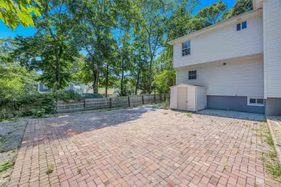 71 Penn Street, Lake Grove, NY 11755 - Photo 22