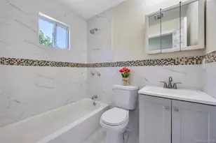 71 Penn St, Lake Grove, NY 11755 - Photo 14