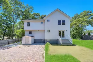71 Penn St, Lake Grove, NY 11755 - Photo 24