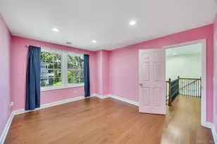 71 Penn St, Lake Grove, NY 11755 - Photo 10