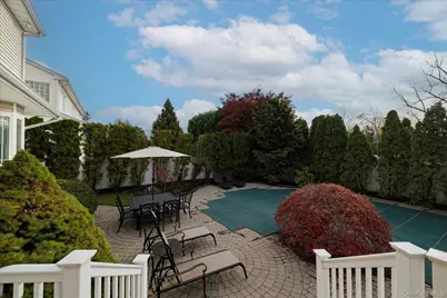 3056 Valentine Place, Wantagh, NY 11793 - Photo 40