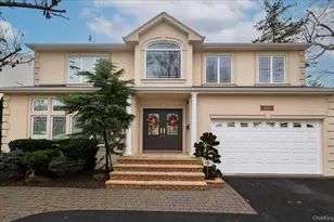 3056 Valentine Pl, Wantagh, NY 11793 - Photo 2