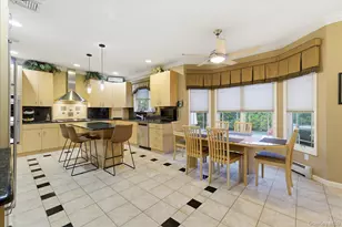 3056 Valentine Pl, Wantagh, NY 11793 - Photo 12