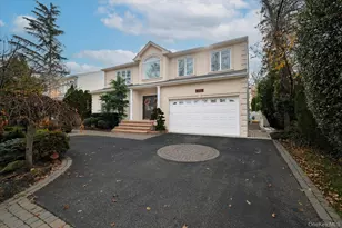 3056 Valentine Pl, Wantagh, NY 11793 - Photo 4