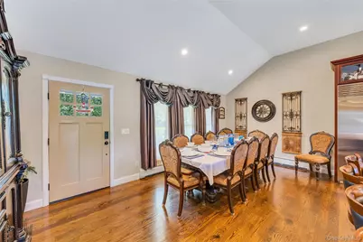 158 South Street, Manorville, NY 11949 - Photo 10