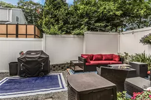 63 Teed St, South Huntington, NY 11746 - Photo 28